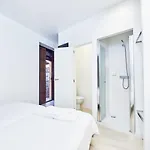 Amc *