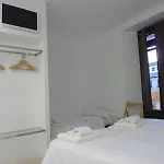 Amc Hostel