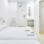 Amc *